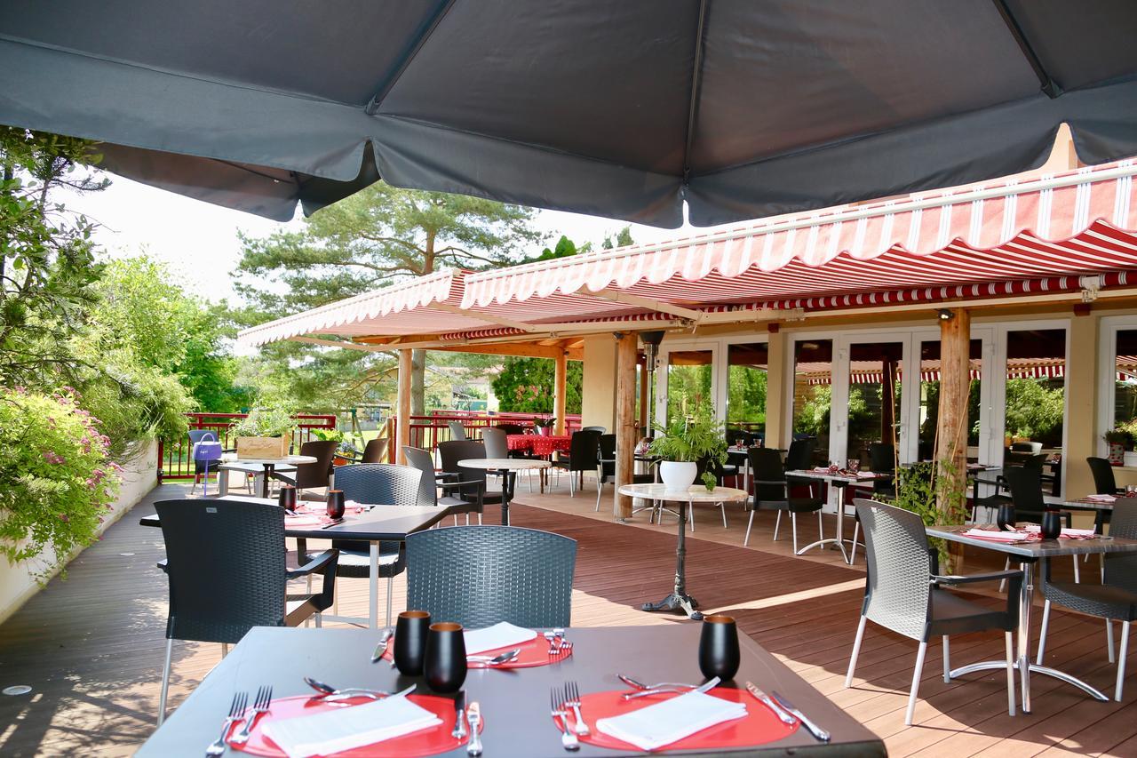Relais Vosgien - Hotel Restaurant "La Table De Sophia" Saint-Pierremont  Esterno foto